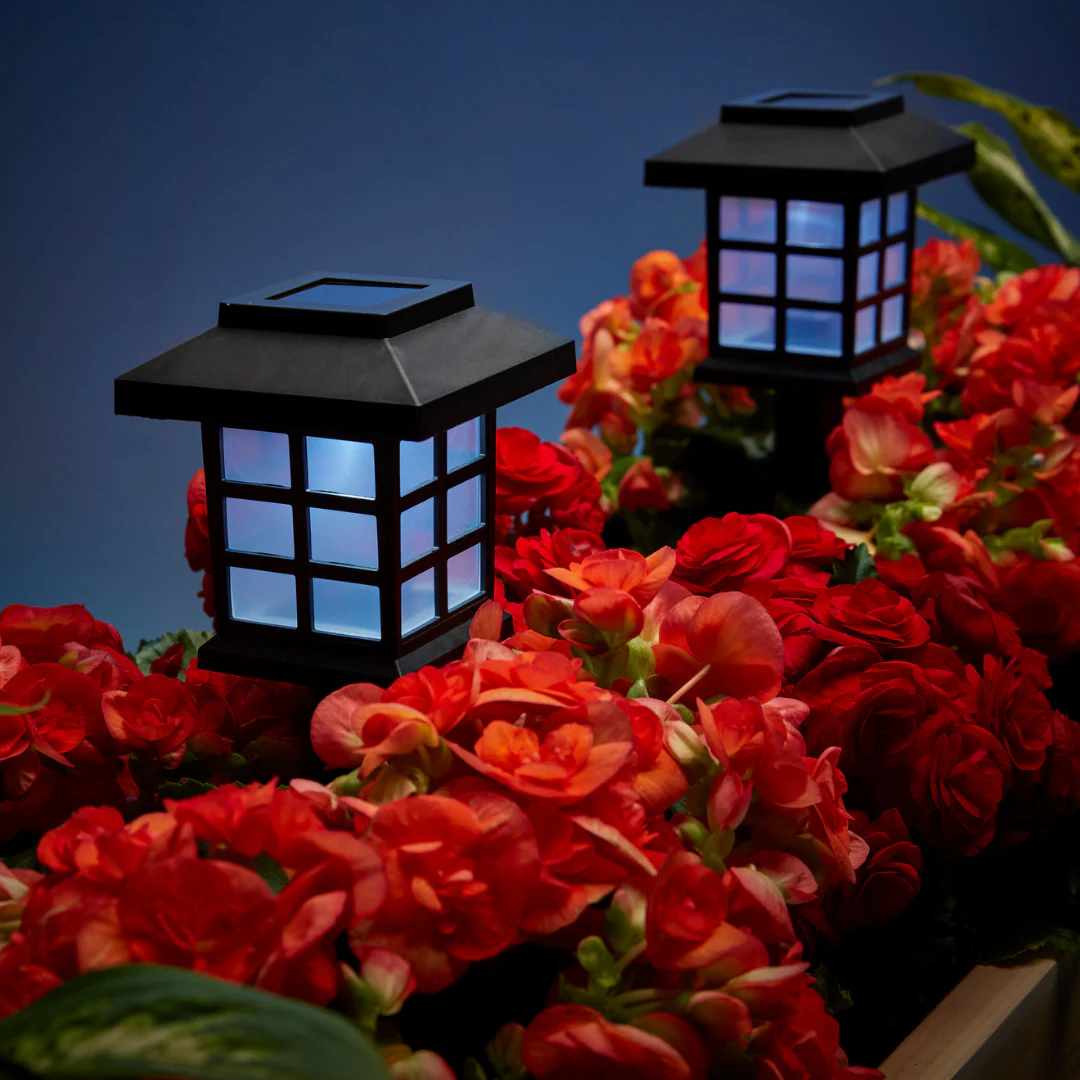 Classic Solar Garden Light - Image 7